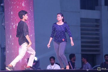 Seethamma Andaalu Raamayya Sithraalu Platinum Disc Function